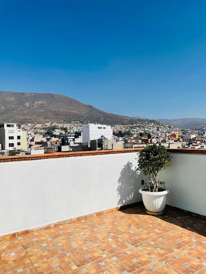 Hostal Makea Pachuca Eksteriør bilde