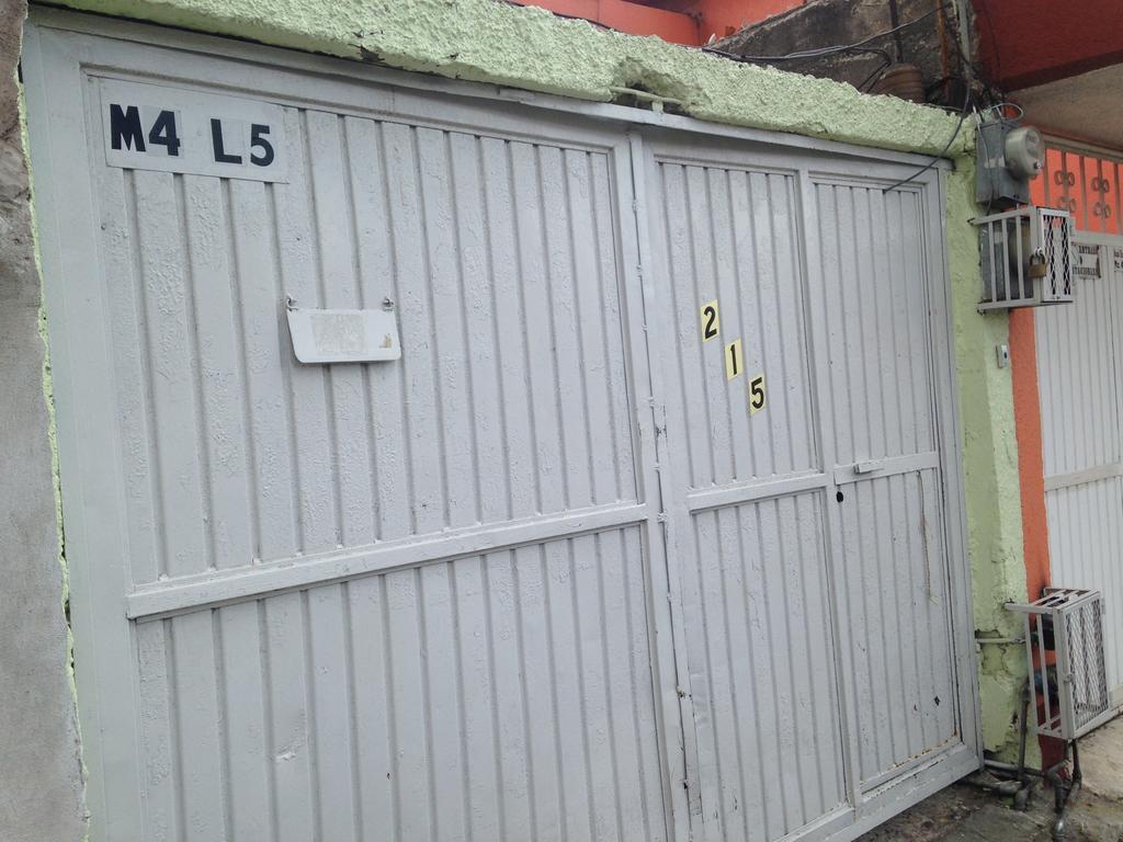 Hostal Makea Pachuca Eksteriør bilde